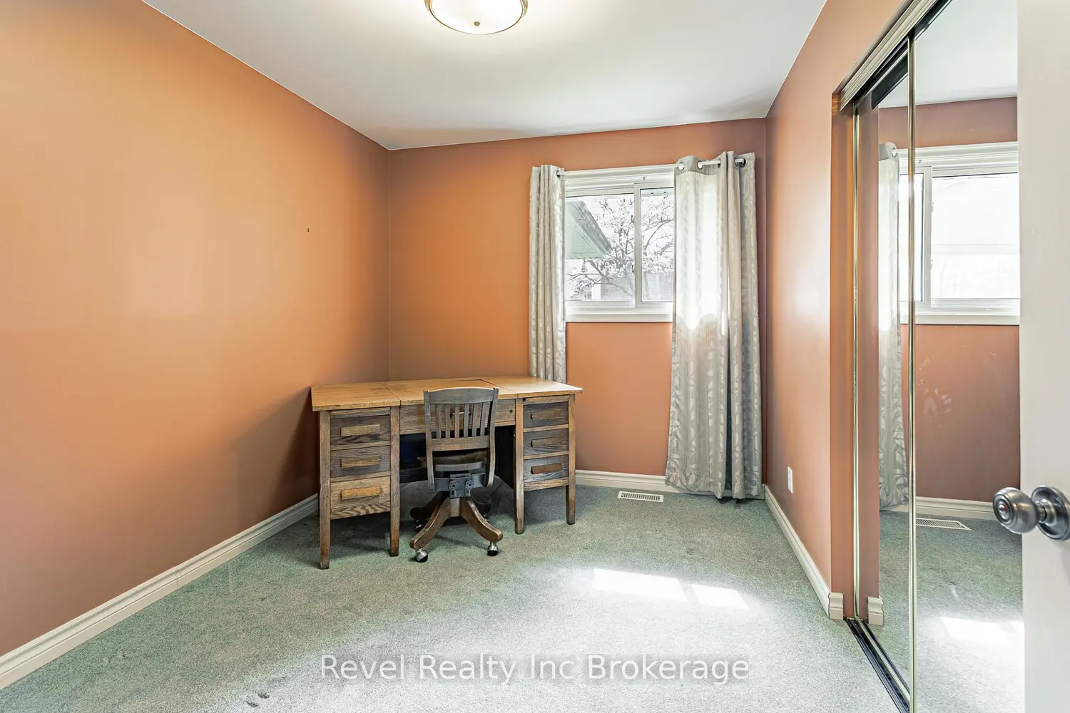 Additional image 10 of 311 Tunis Street