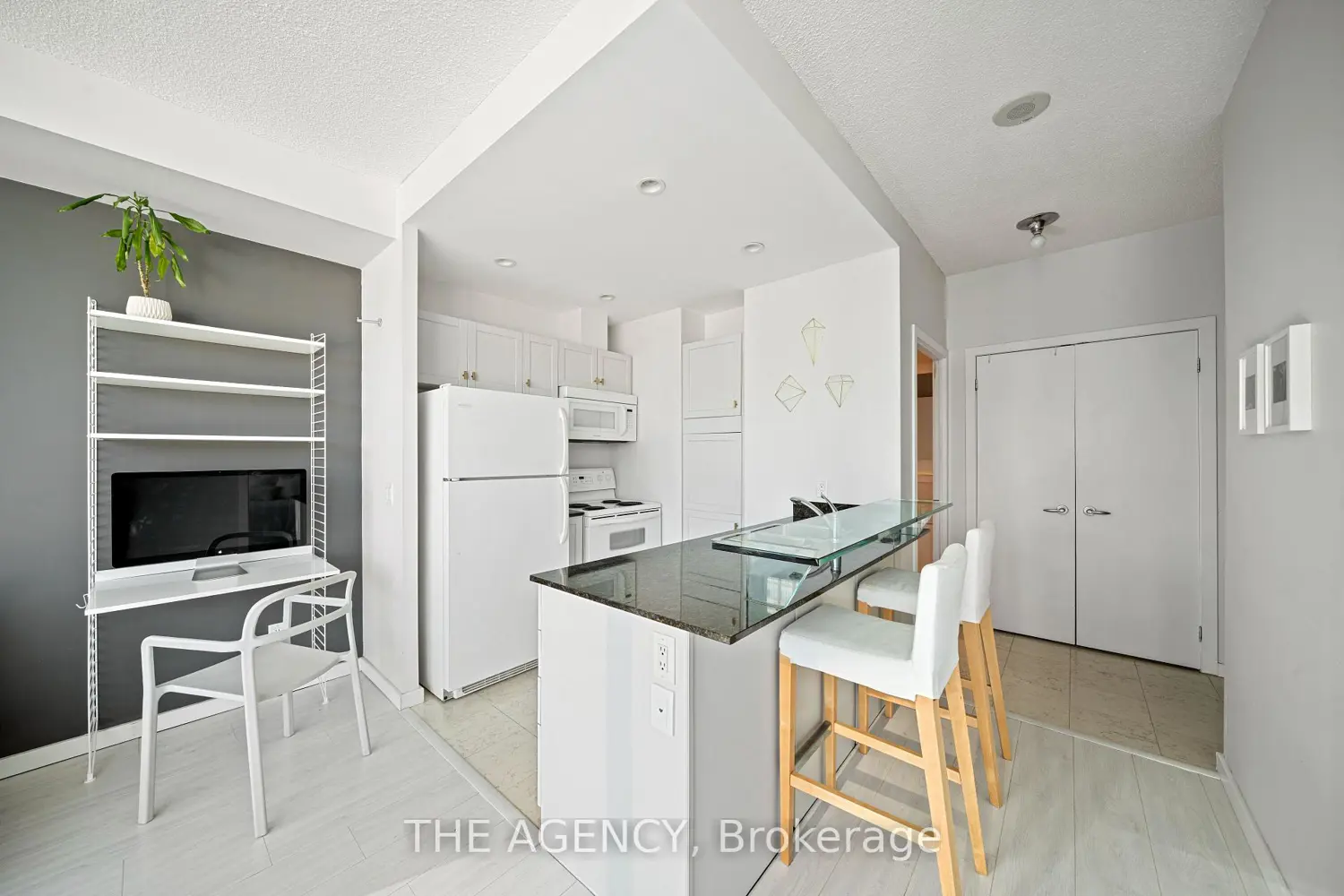 Additional image 9 of 208 Queens Quay 3313