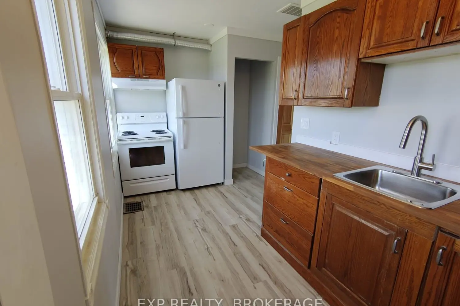 Additional image 8 of 14 Louis Street