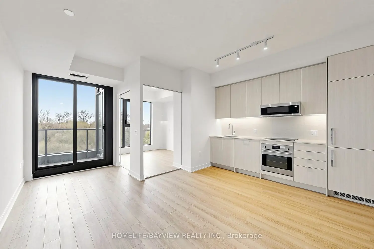 Additional image 11 of 250 Lawrence Avenue 605