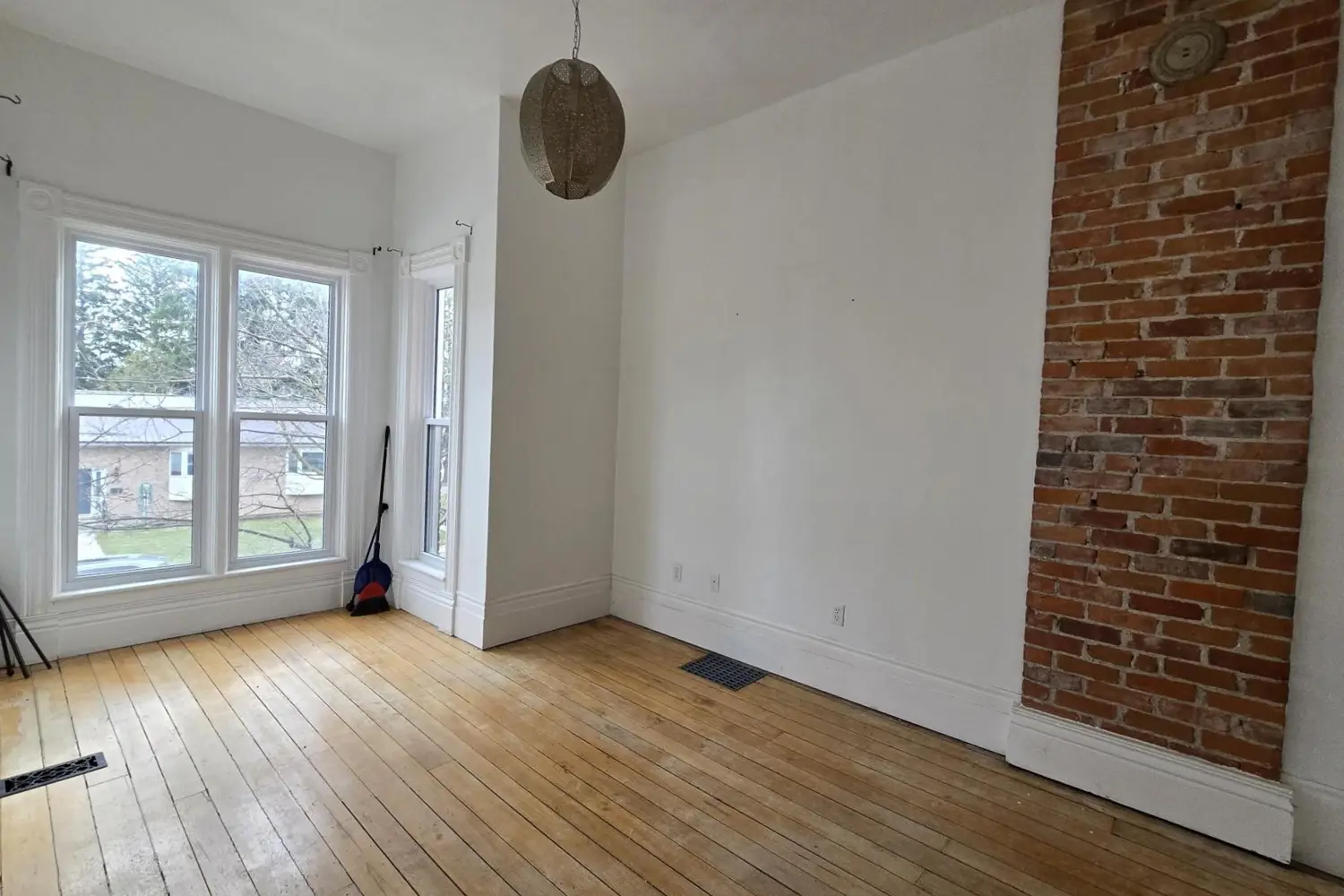 Additional image 5 of 11 Maple Street