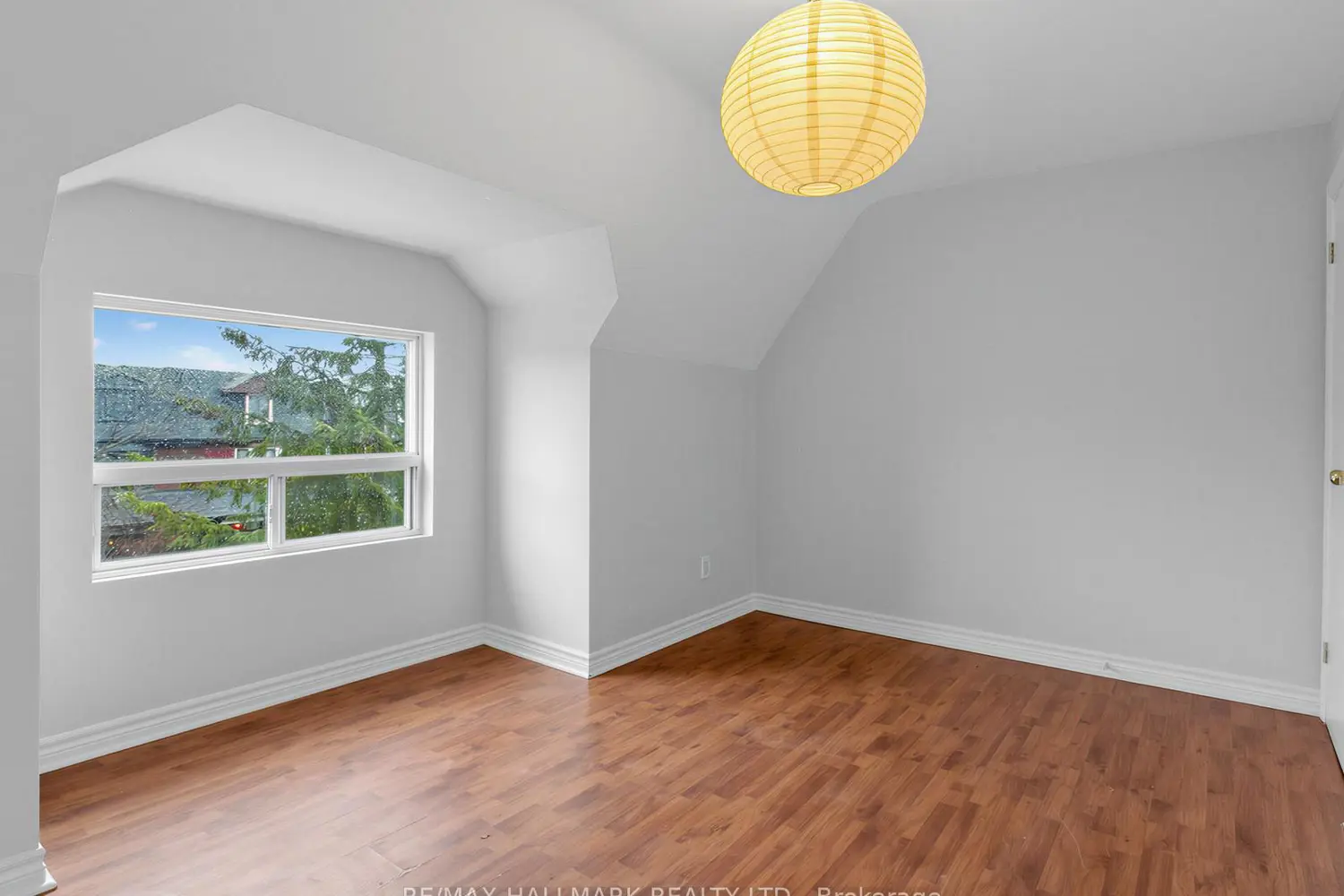 Additional image 12 of 276 Grace Street