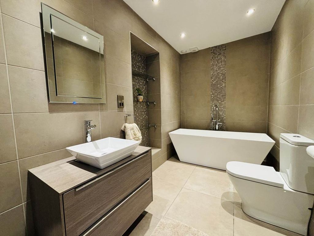 Additional image 9 of 3 bed flat to rentTaycreggan House, Ellieslea Road, Broughty Ferry DD5