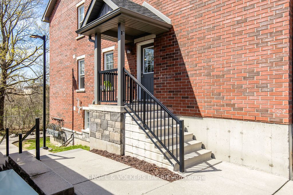 Additional image 2 of 16-242 Penetanguishene Road, Barrie, ON, L4M 7C2