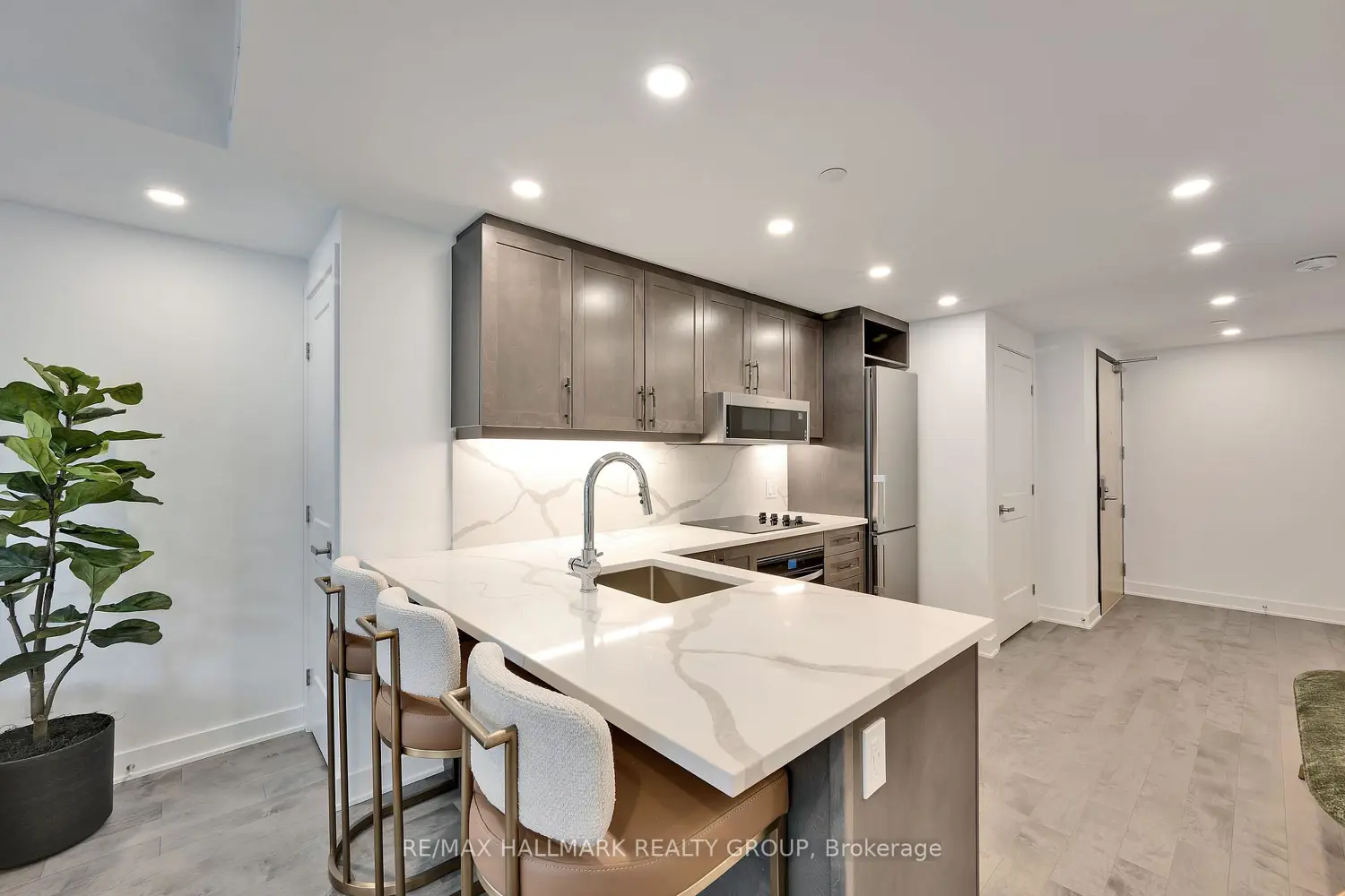 Additional image 4 of 340 Queen Street 801