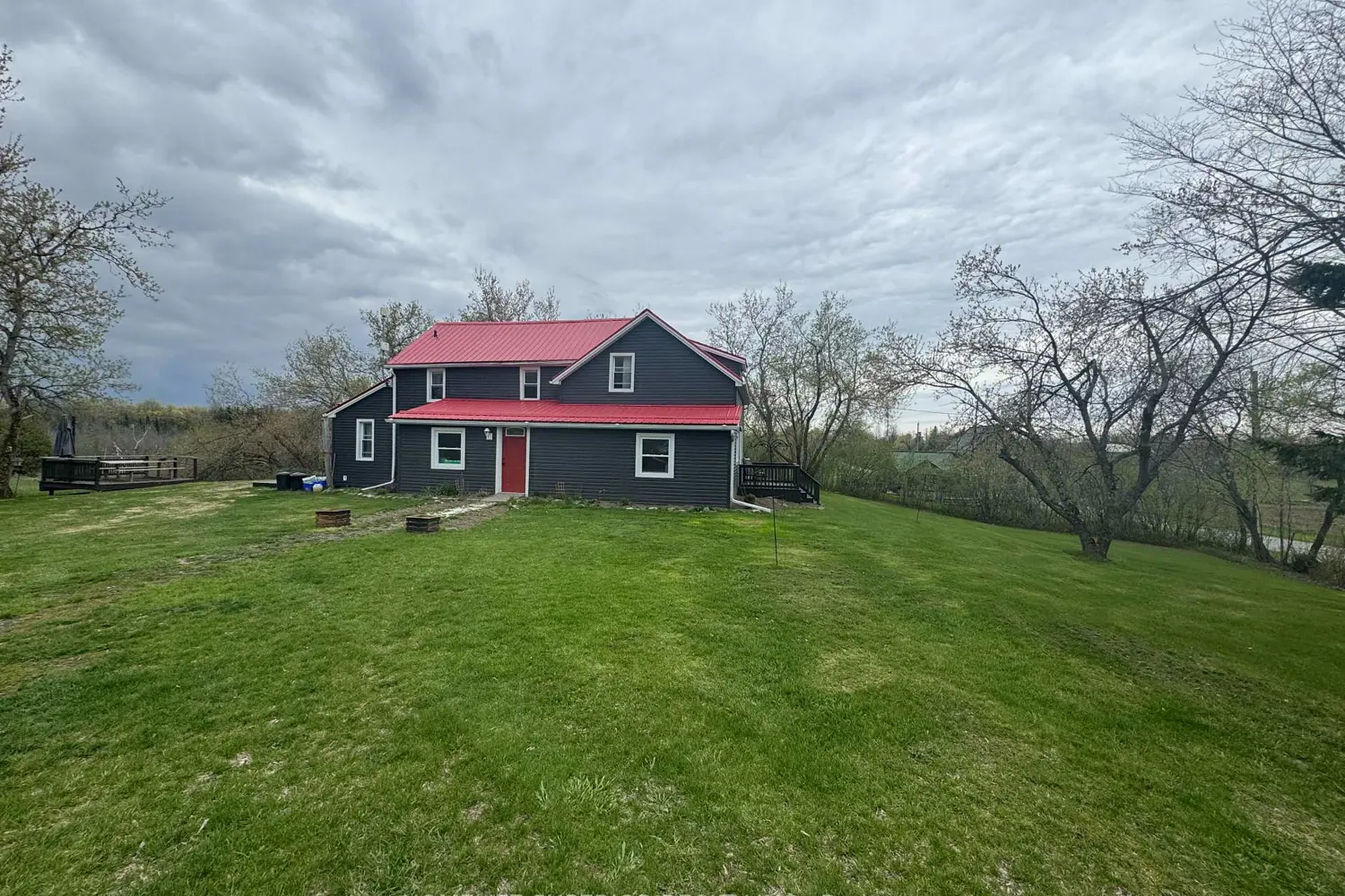 1029 St. Marks Road photo 2