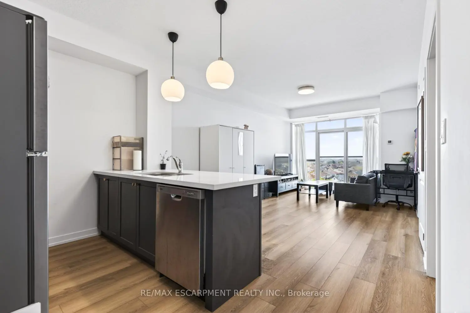 Additional image 9 of 470 Dundas Street 904