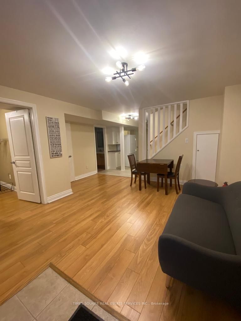 Additional image 6 of 3197 Oakview Road, Mississauga, ON, L5N 7N9