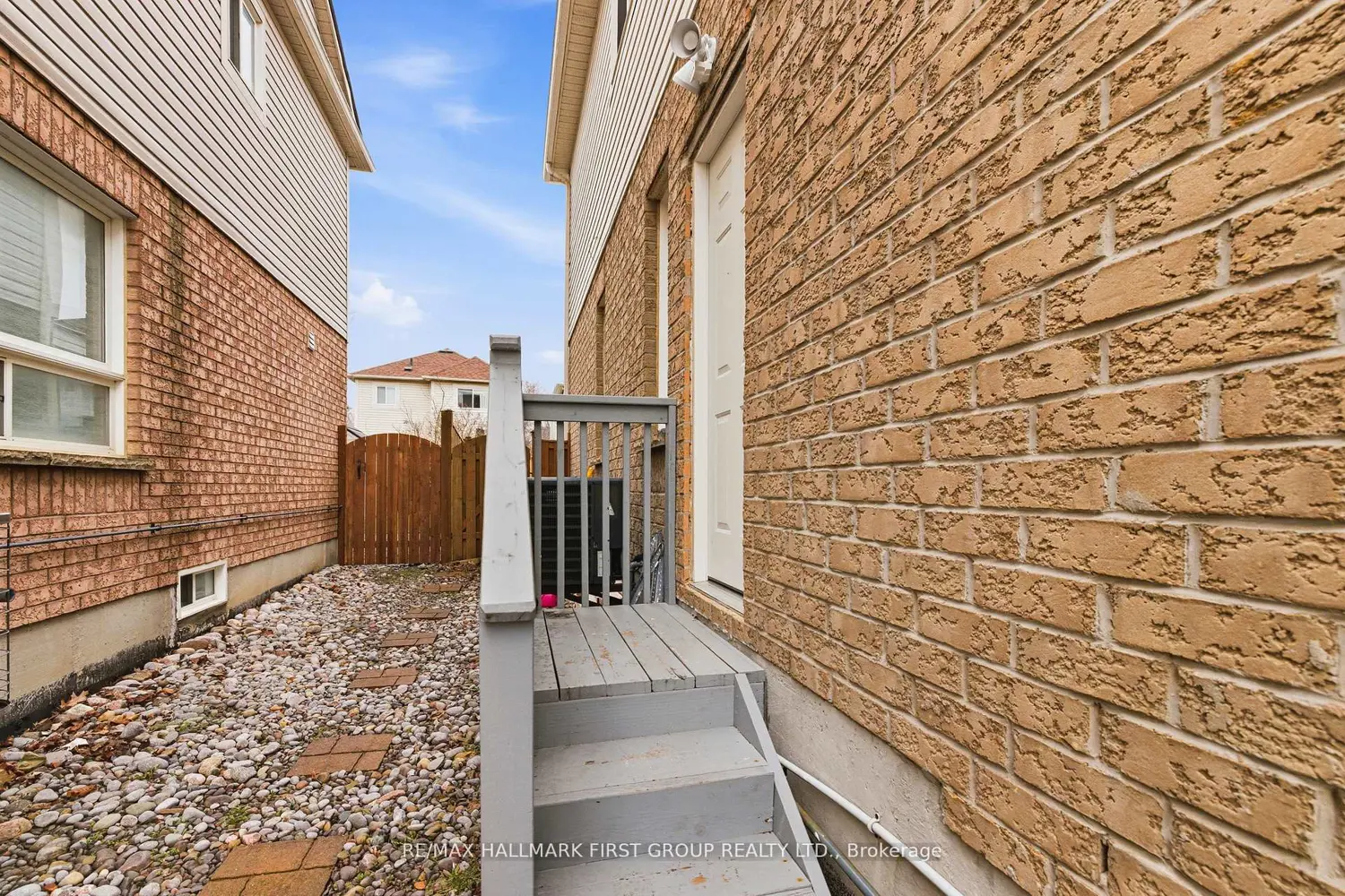 Additional image 17 of 32 Samandria Avenue