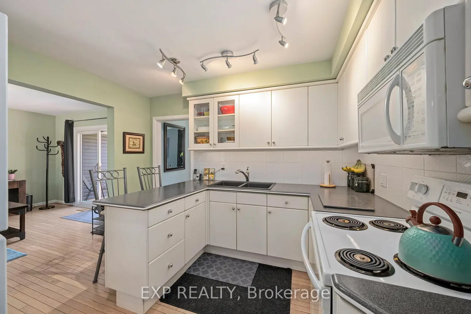 Additional image 7 of 490 Blake Street