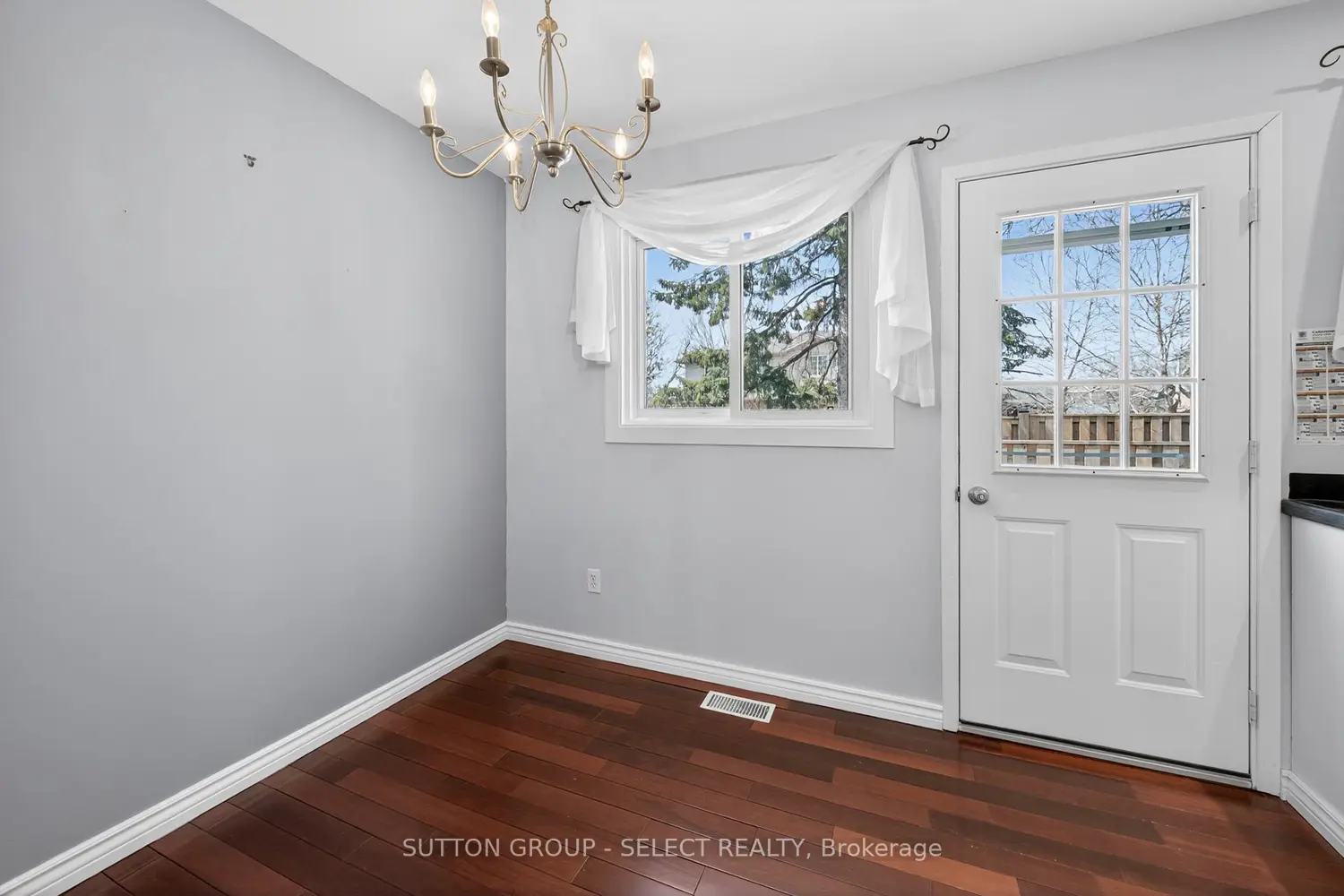 Additional image 10 of 700 Exeter Road 36
