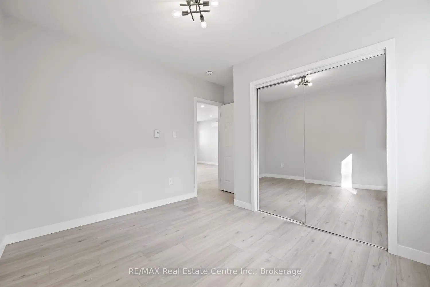 Additional image 9 of 1180 Union Street