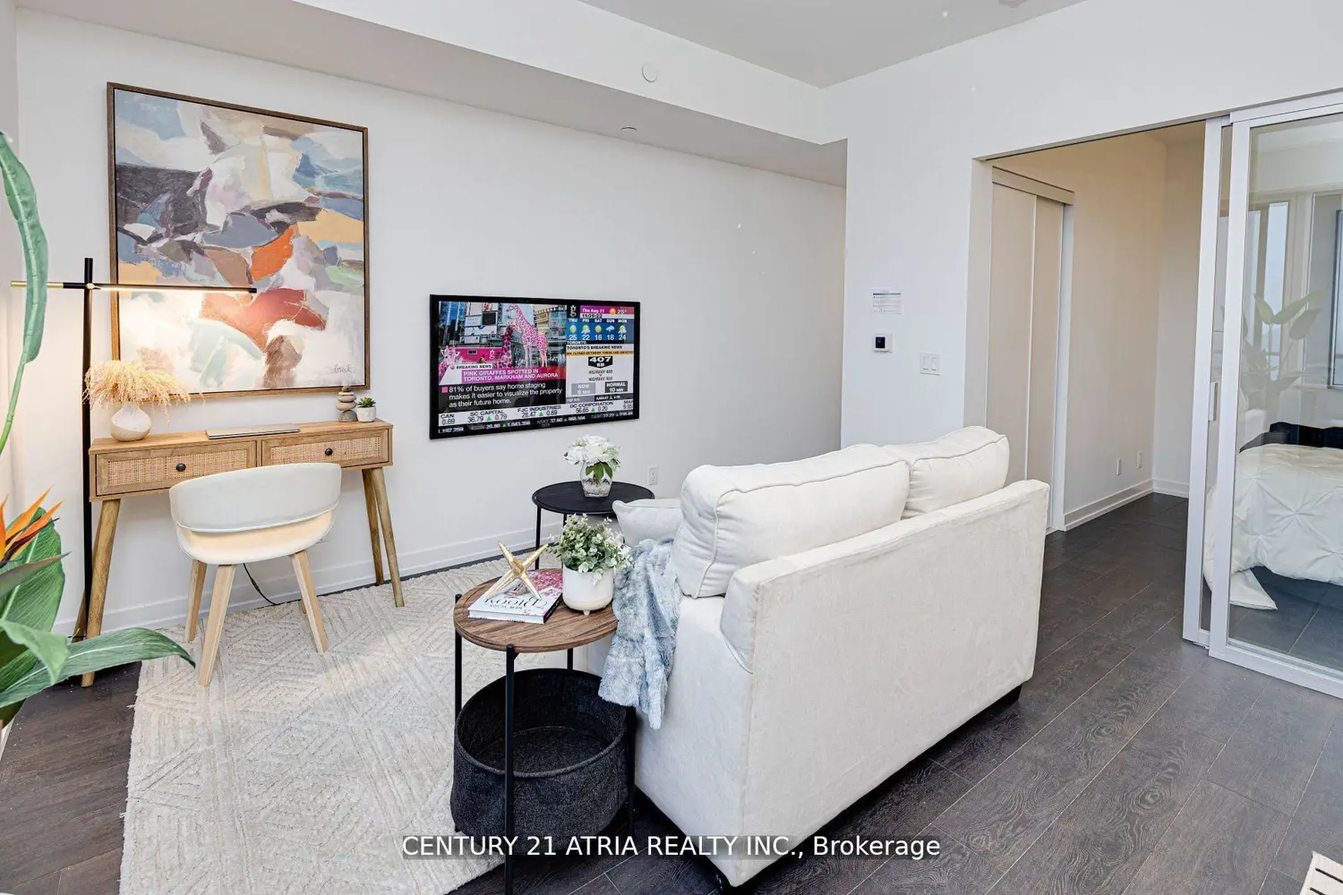 Additional image 2 of 2020 Bathurst Street 1810