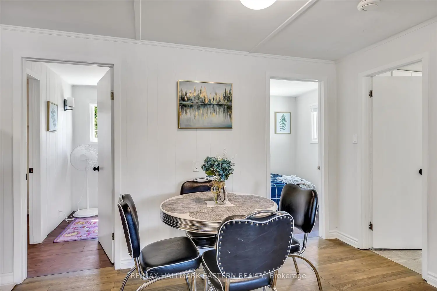 1810 Hull Road photo 2