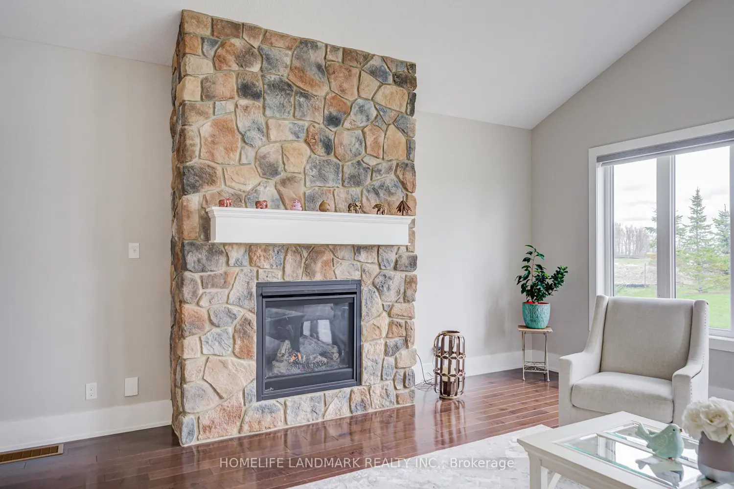 Additional image 9 of 295 Sunnybrae Avenue