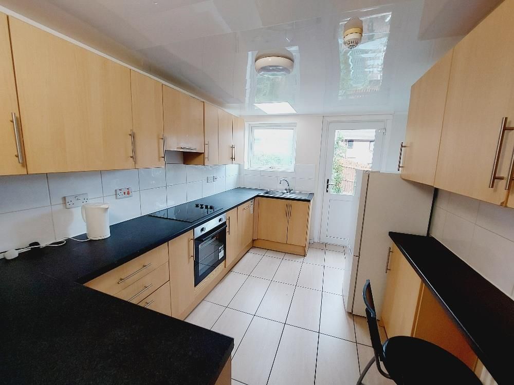 Additional image 4 of 6 bed terraced house to rent38 Thomson Street, Dundee DD1