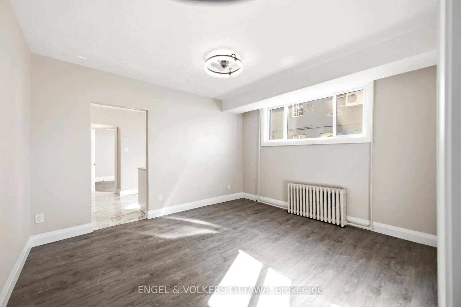 287 St Laurent Boulevard photo 2