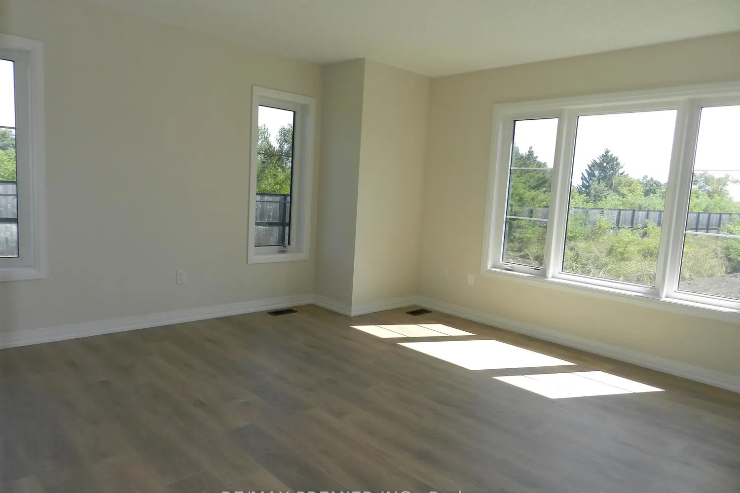 Additional image 7 of 94 Turnberry Lane