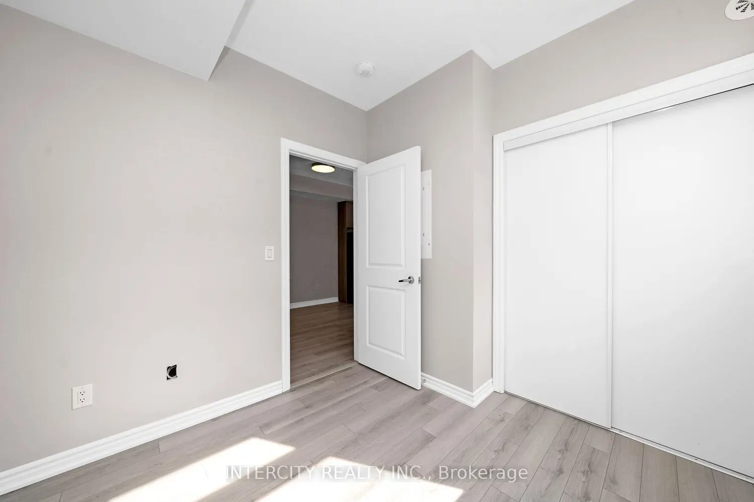 Additional image 14 of 60 Halliford Place # 701