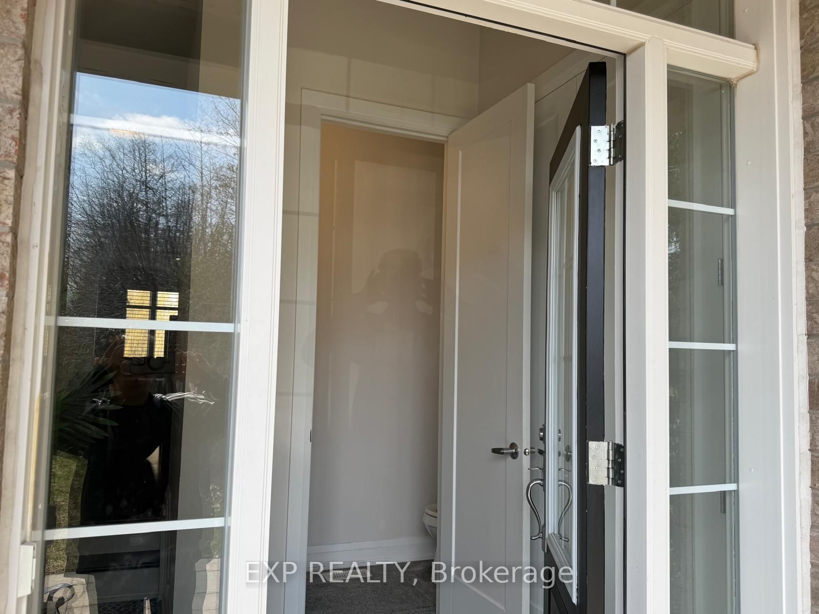 Additional image 3 of 138 Ryland Street E, Ottawa, ON, K2J 6R1
