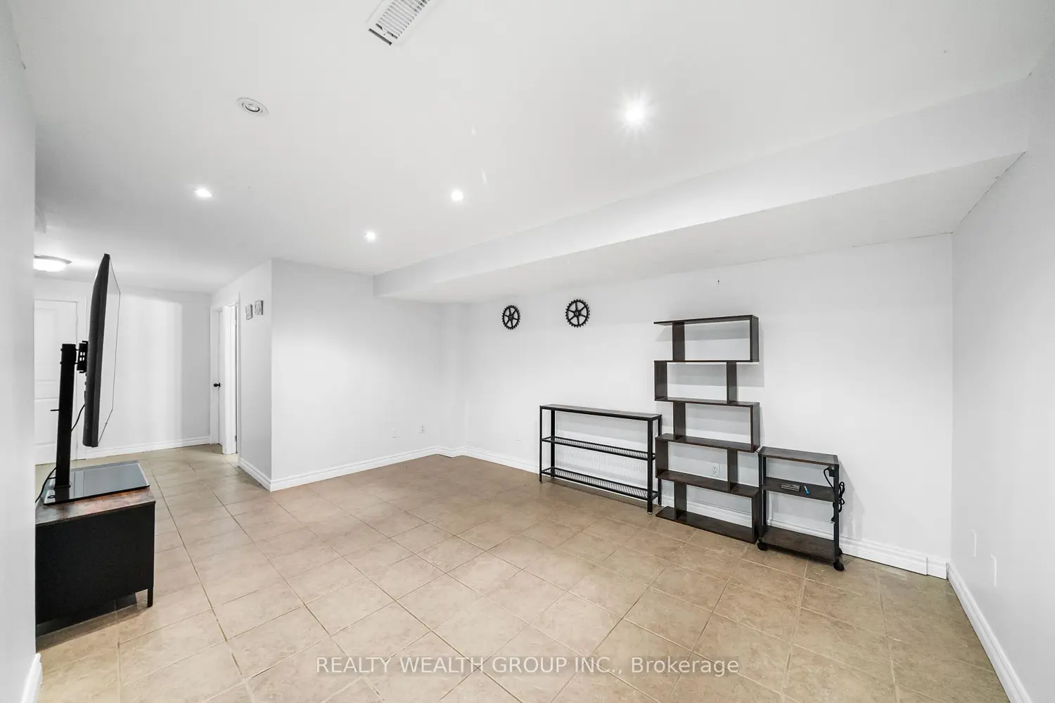 Additional image 10 of 34 Castle Park Boulevard