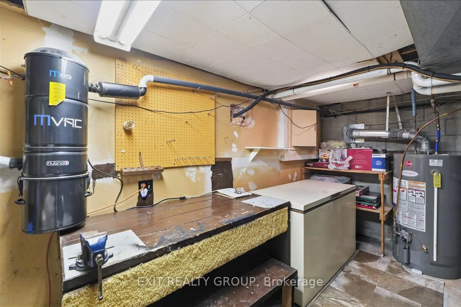 Additional image 16 of 196 Elmwood Drive