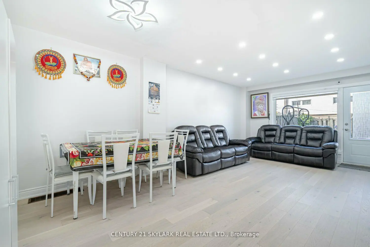 Additional image 6 of 435 Silverstone Drive 26