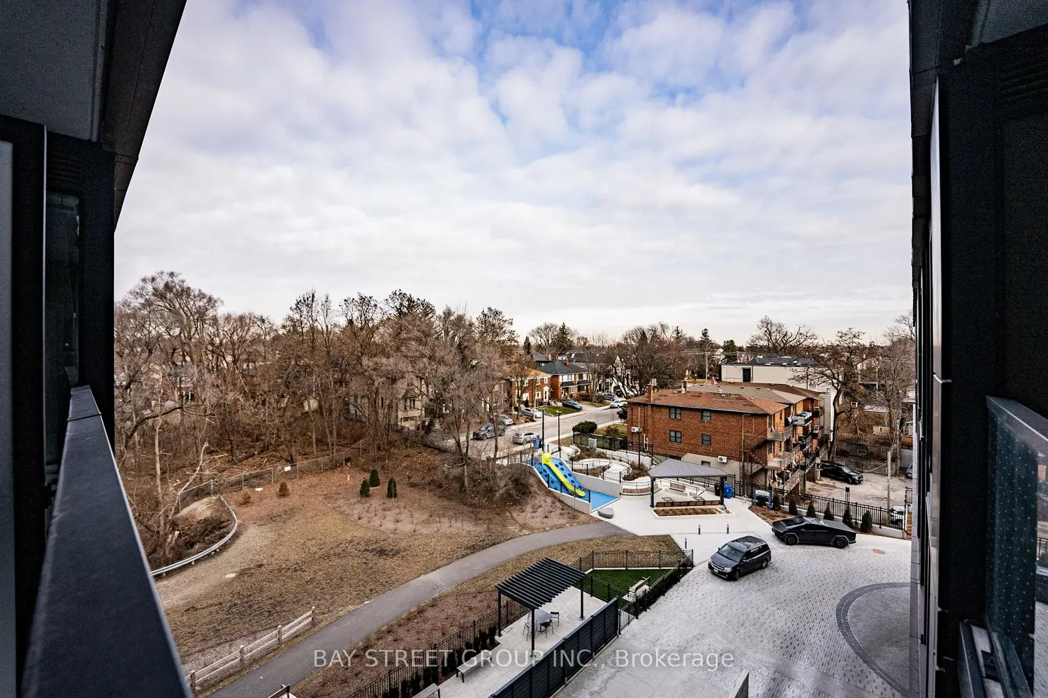 Additional image 18 of 250 Lawrence Avenue 526