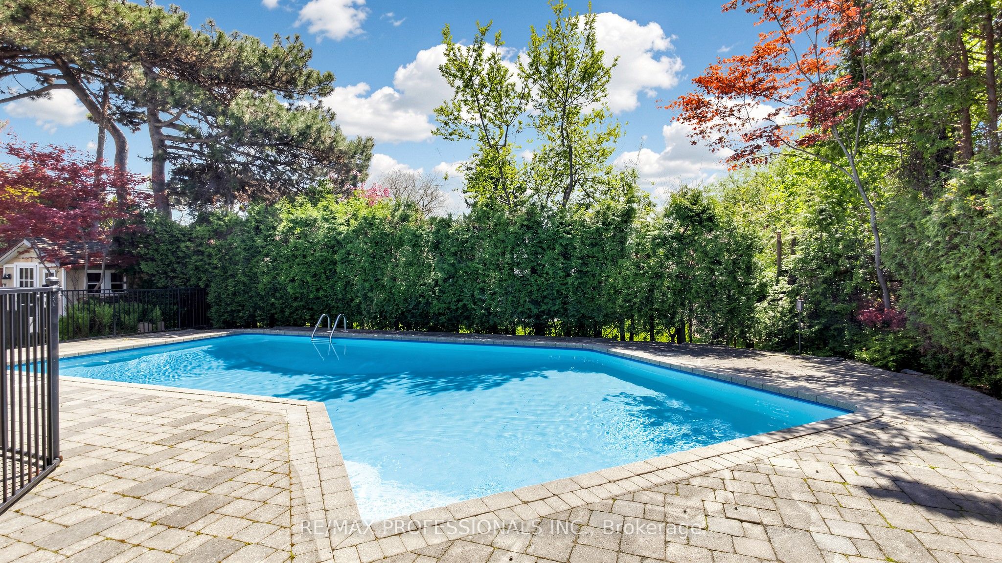 26 Abilene Drive, Toronto, ON, M9A 2M8