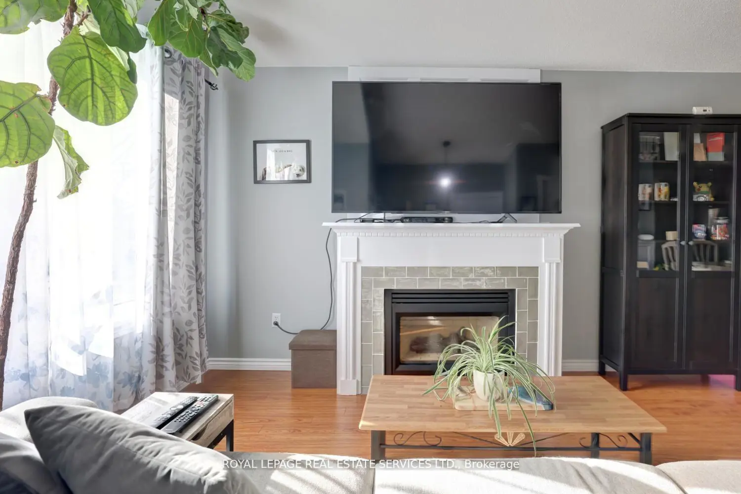 23 Annapolis Way