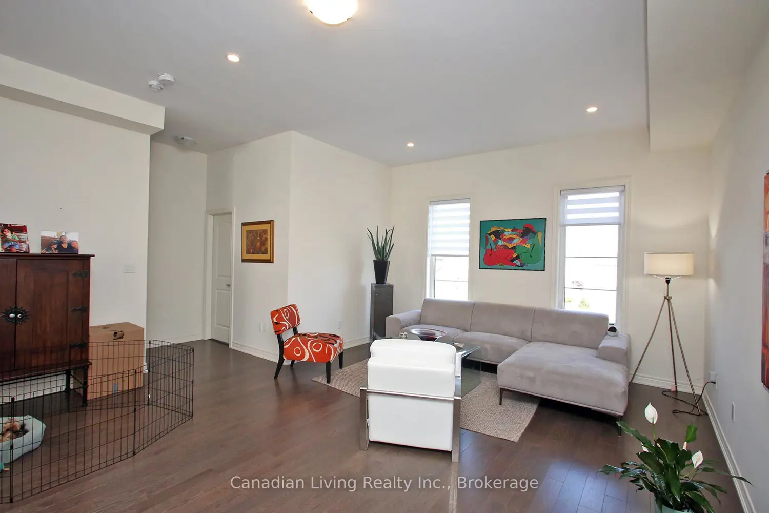 Additional image 4 of 9450 Bayview Avenue