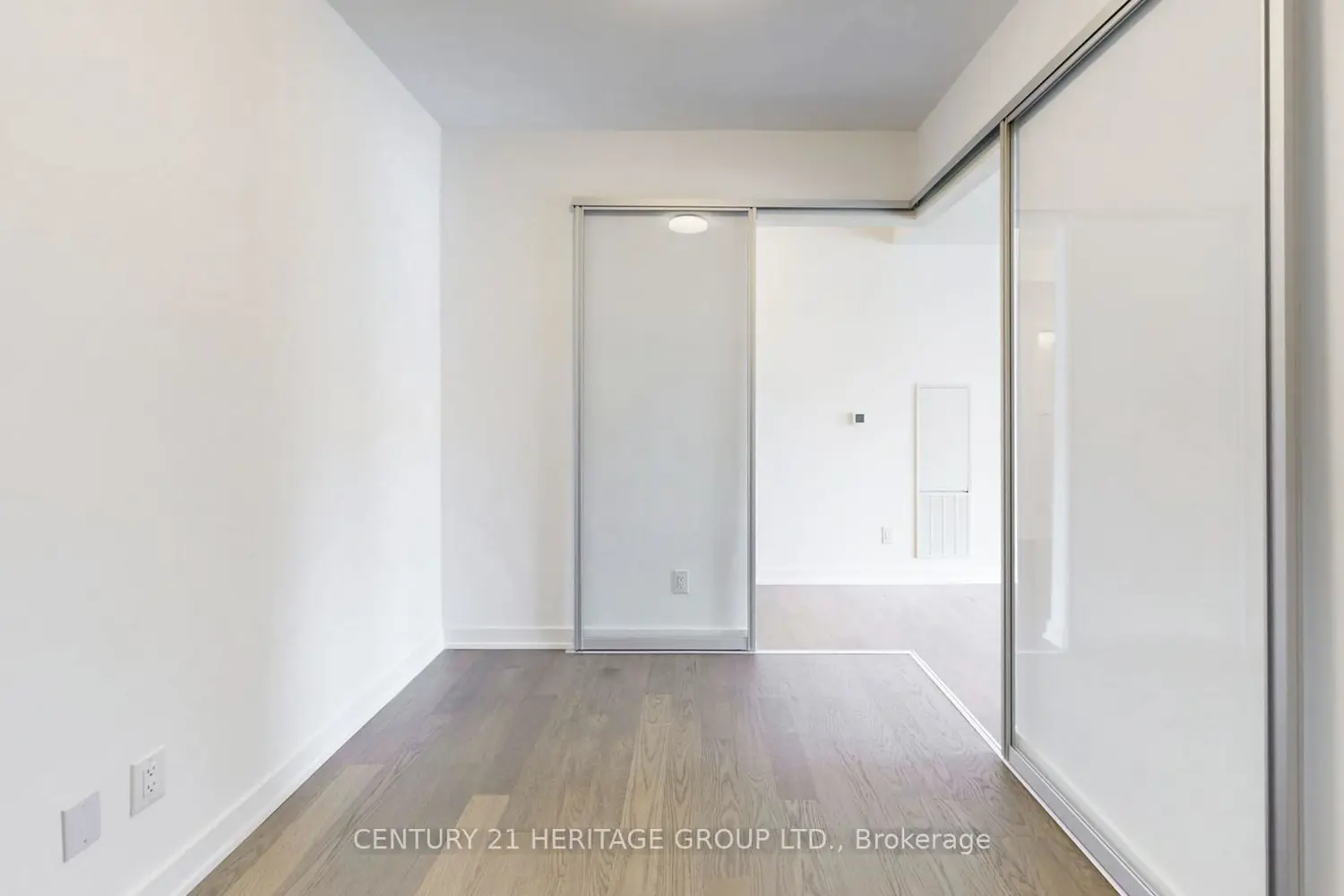 Additional image 13 of 8888 Yonge Street 225
