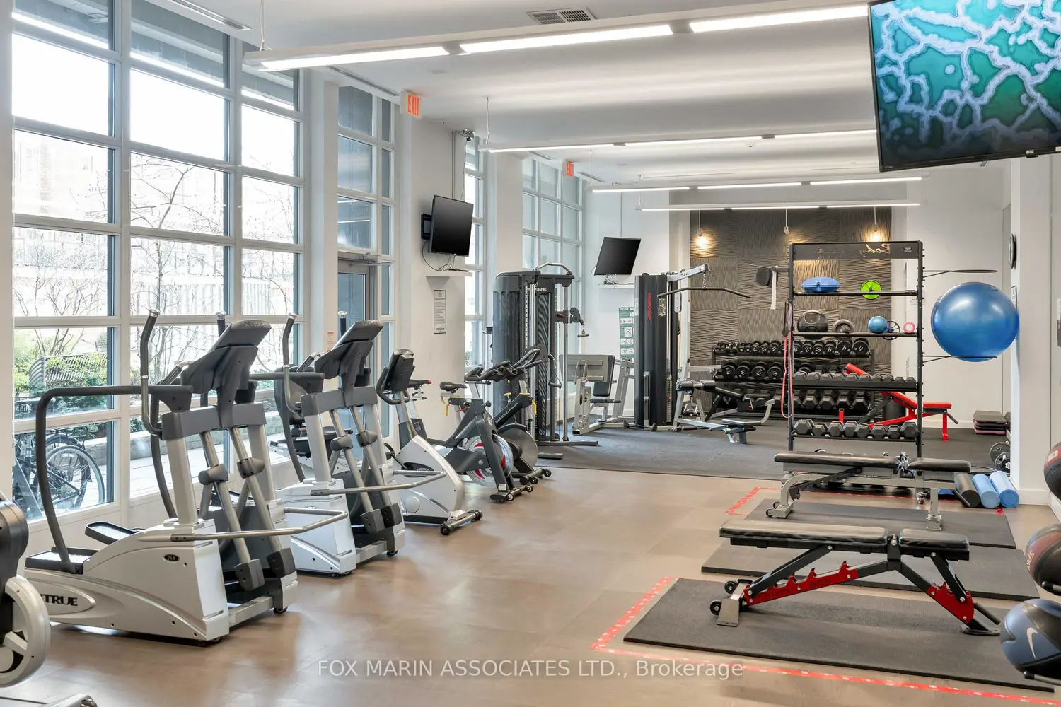Additional image 11 of 380 Macpherson Avenue 430