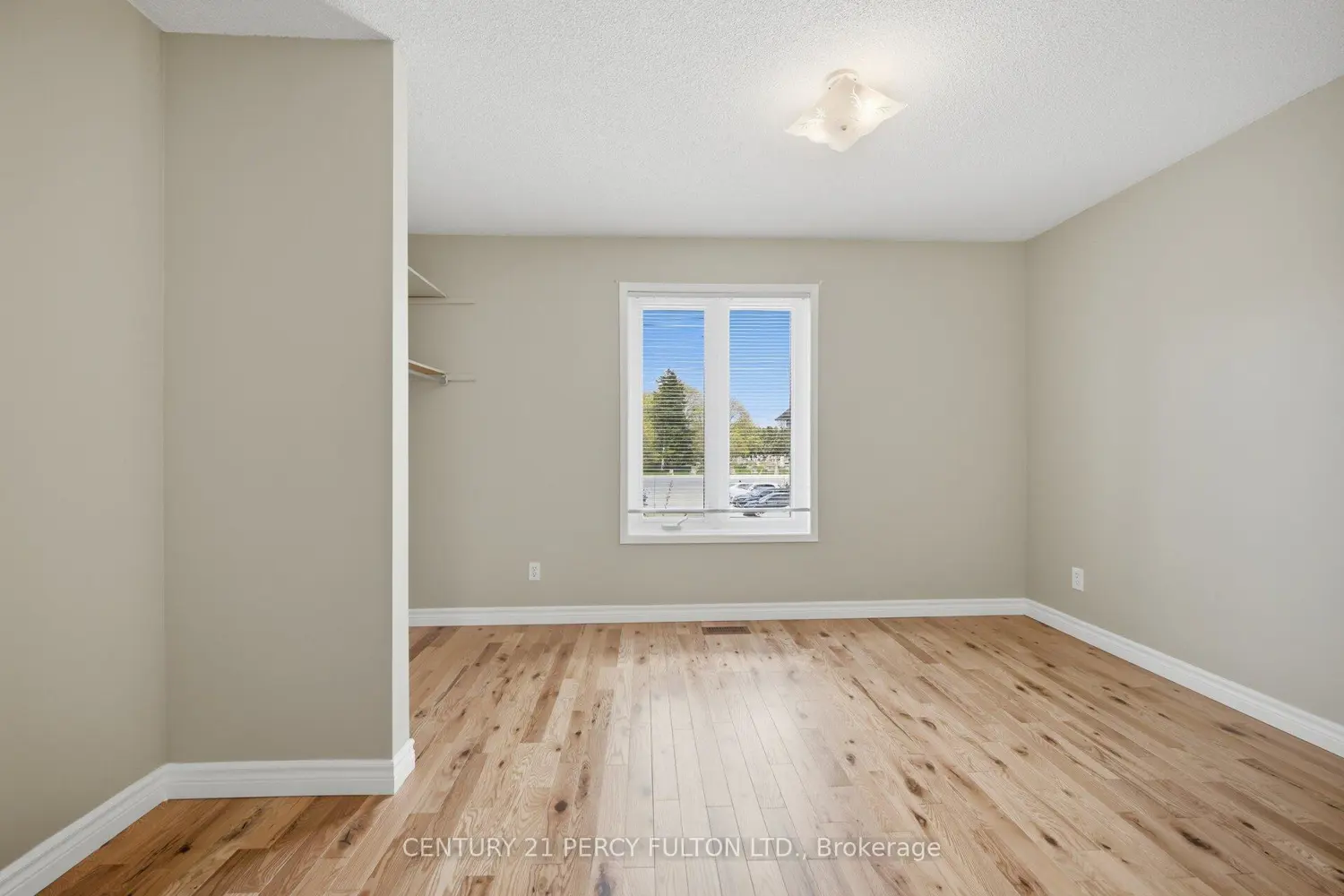 Additional image 10 of 3680 Brimley Road 18
