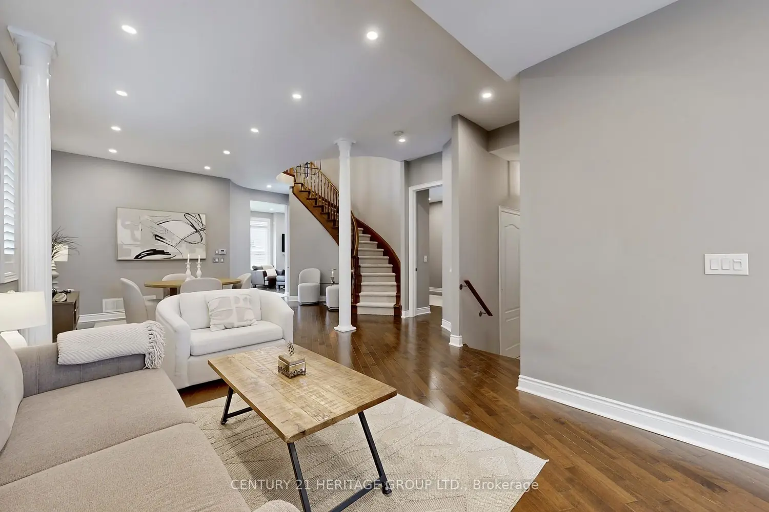 20 Altus Park Drive