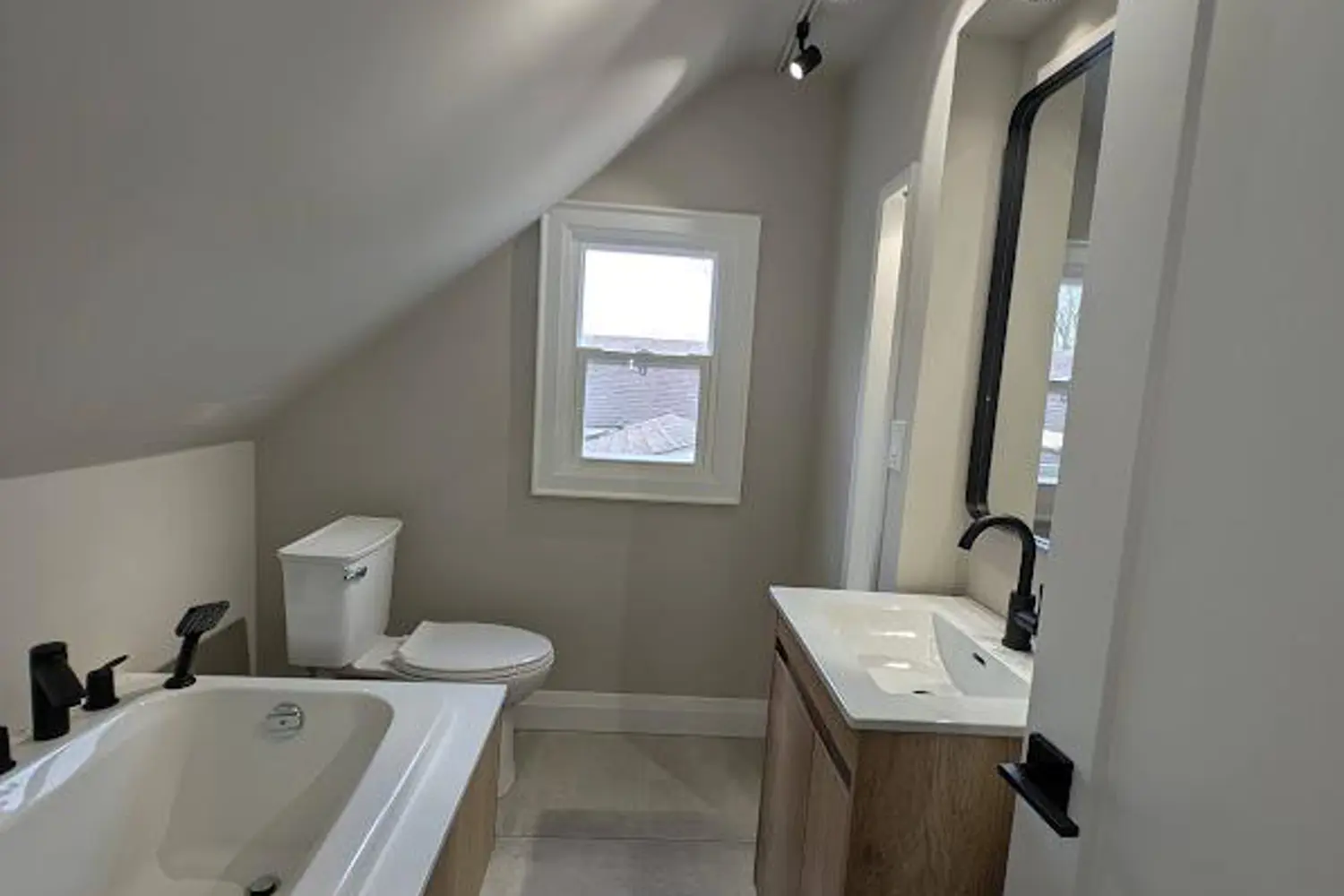 Additional image 12 of 6486 Culp Street