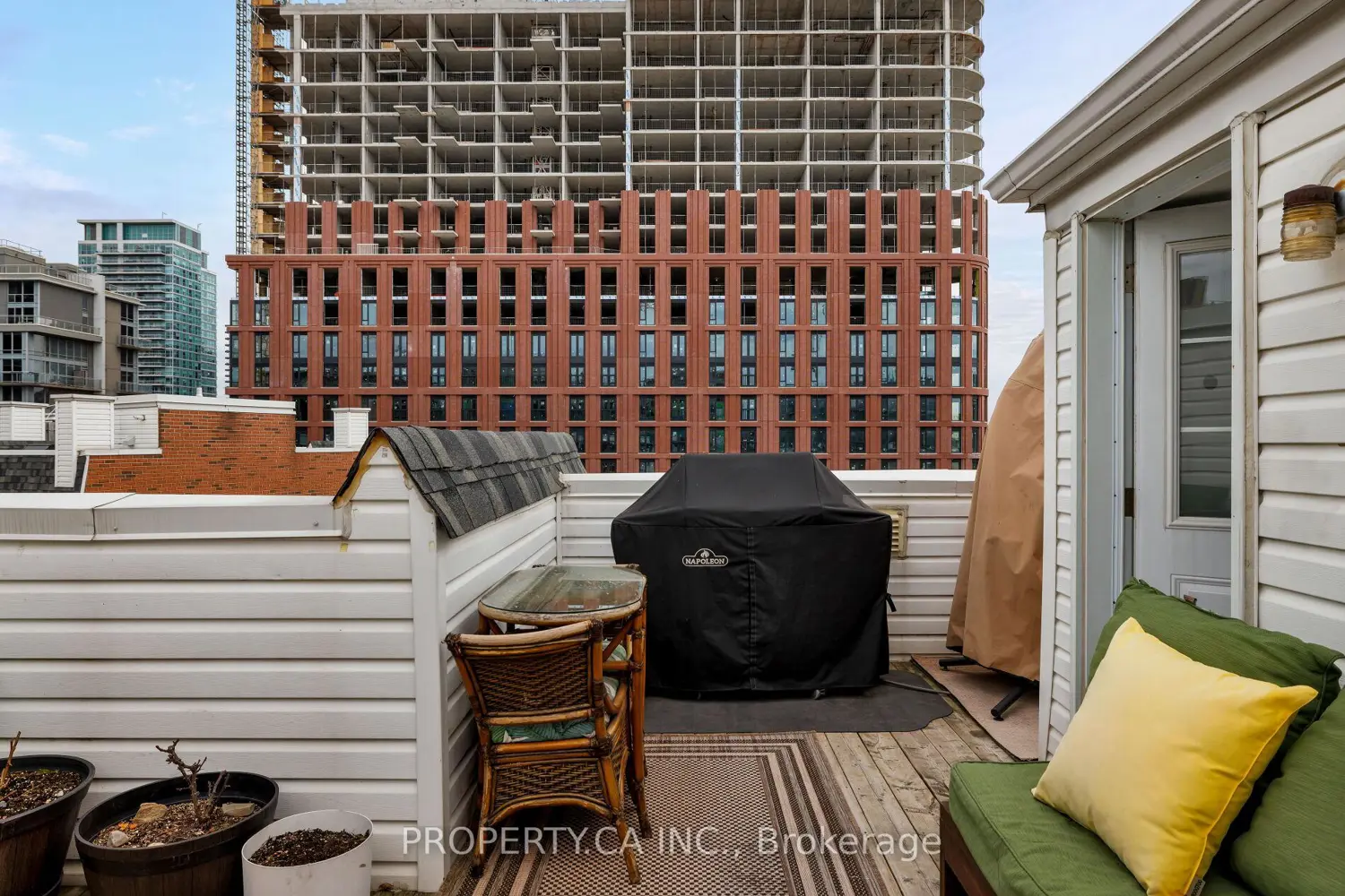 Additional image 11 of 12 Sudbury Street 819