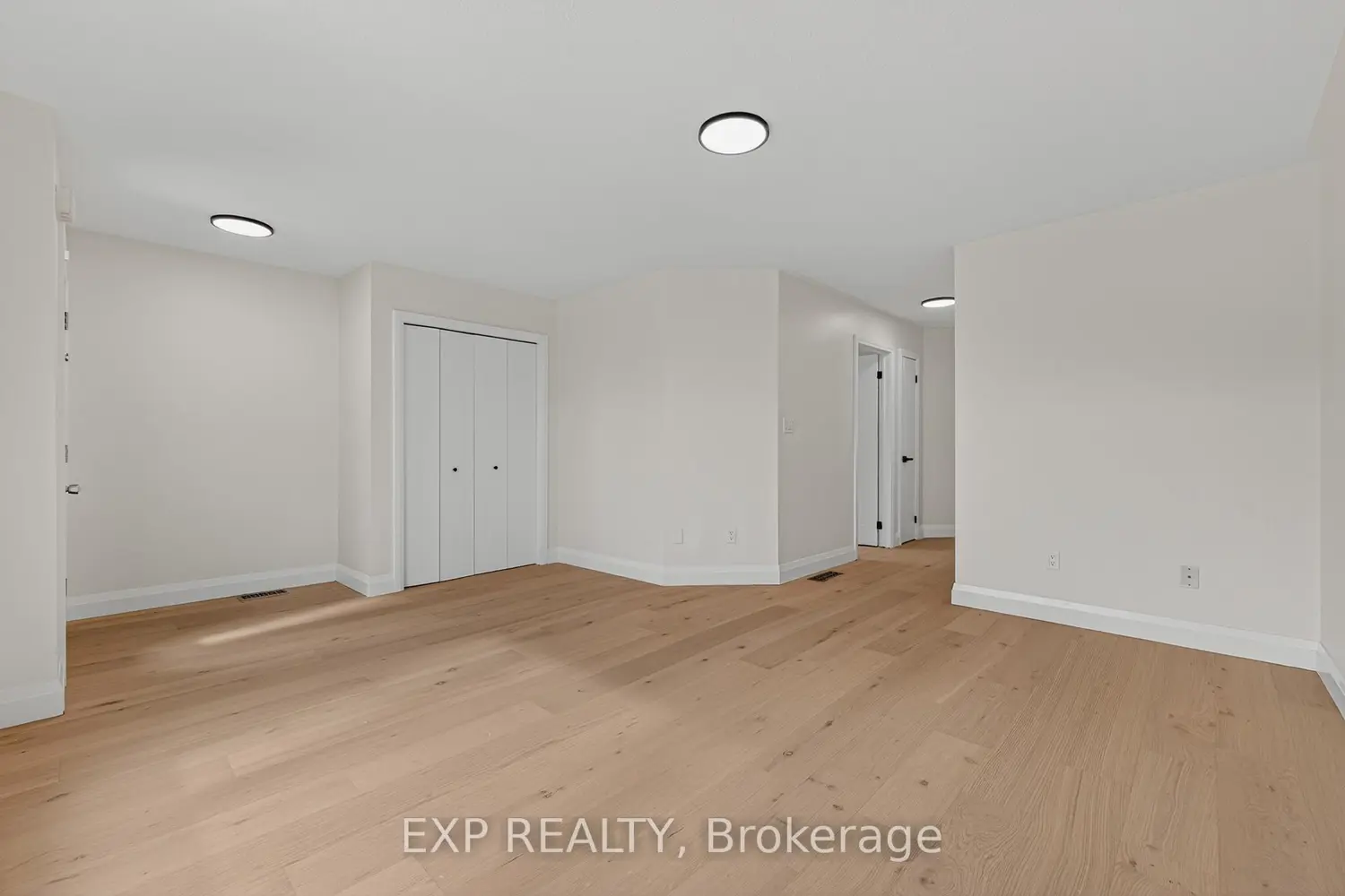 Additional image 3 of 101 Anastasia Crescent