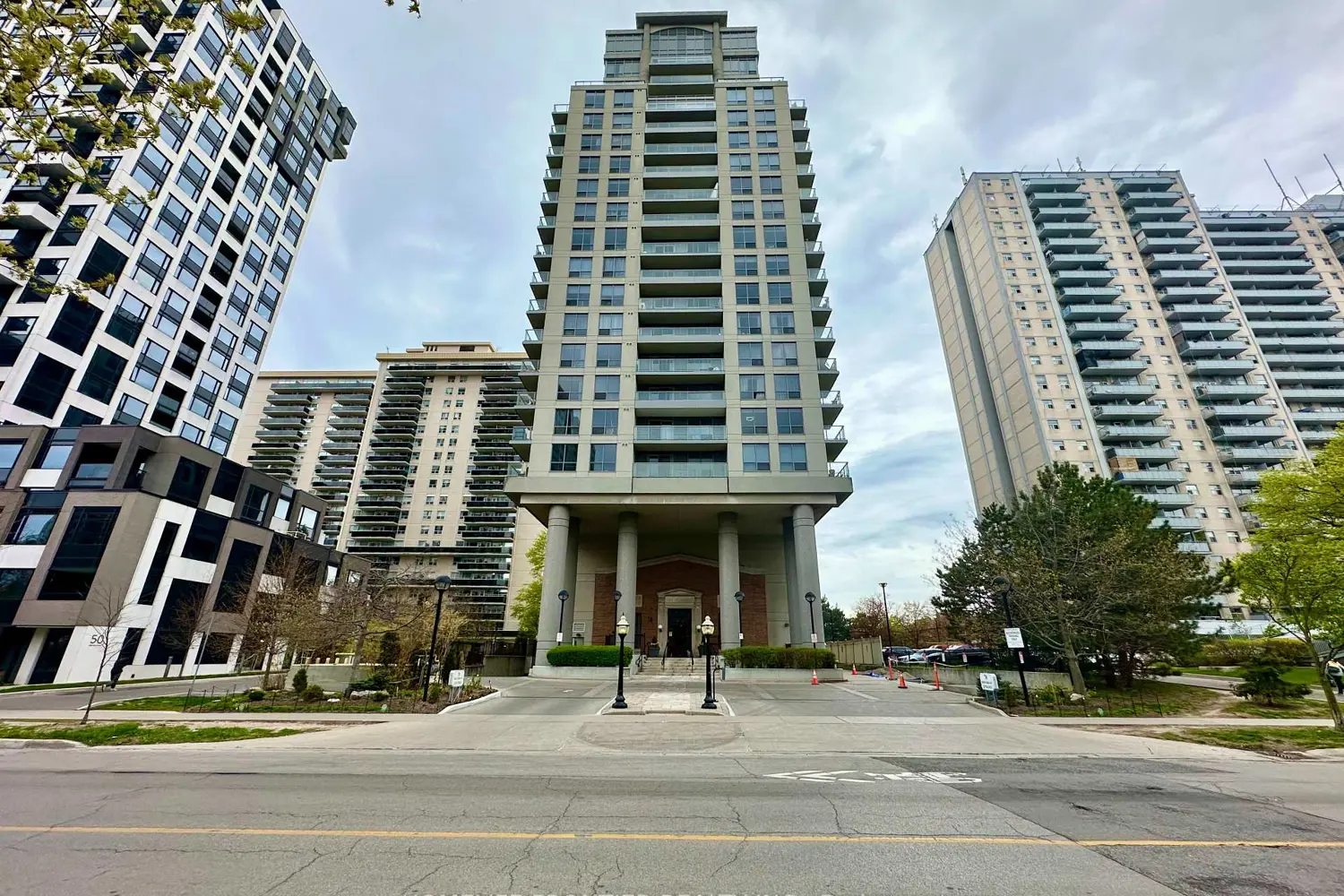 70 High Park Avenue 1304