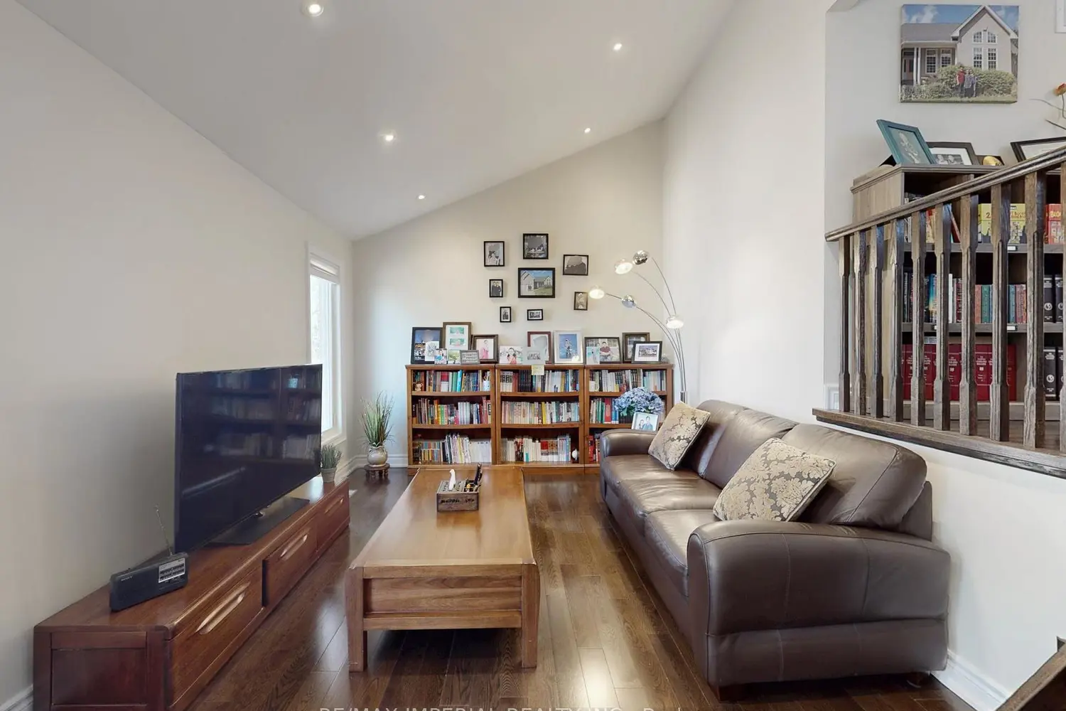 Additional image 11 of 140 Romain Crescent