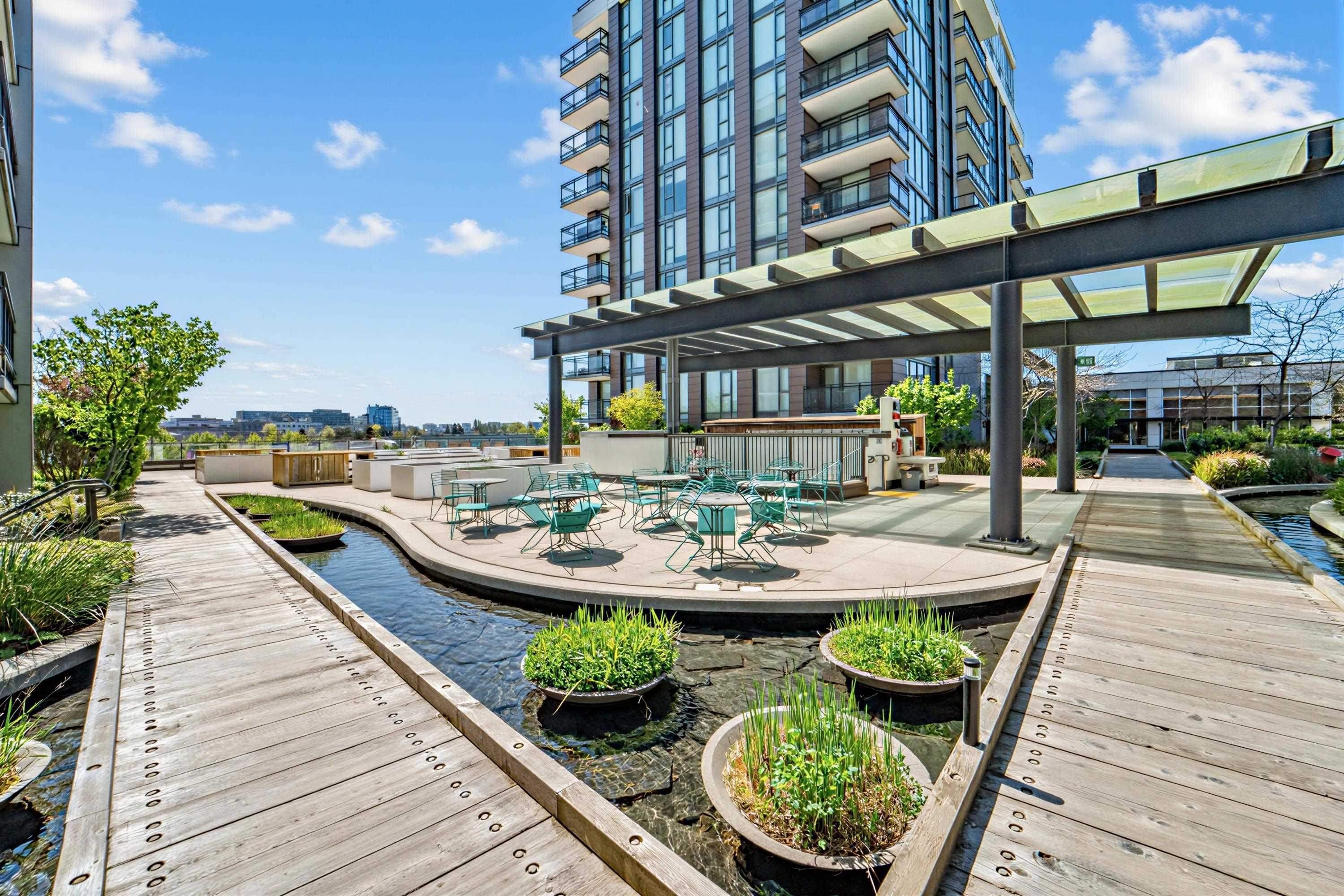 807-8199 Capstan Way, Richmond, BC, V6X 0V1