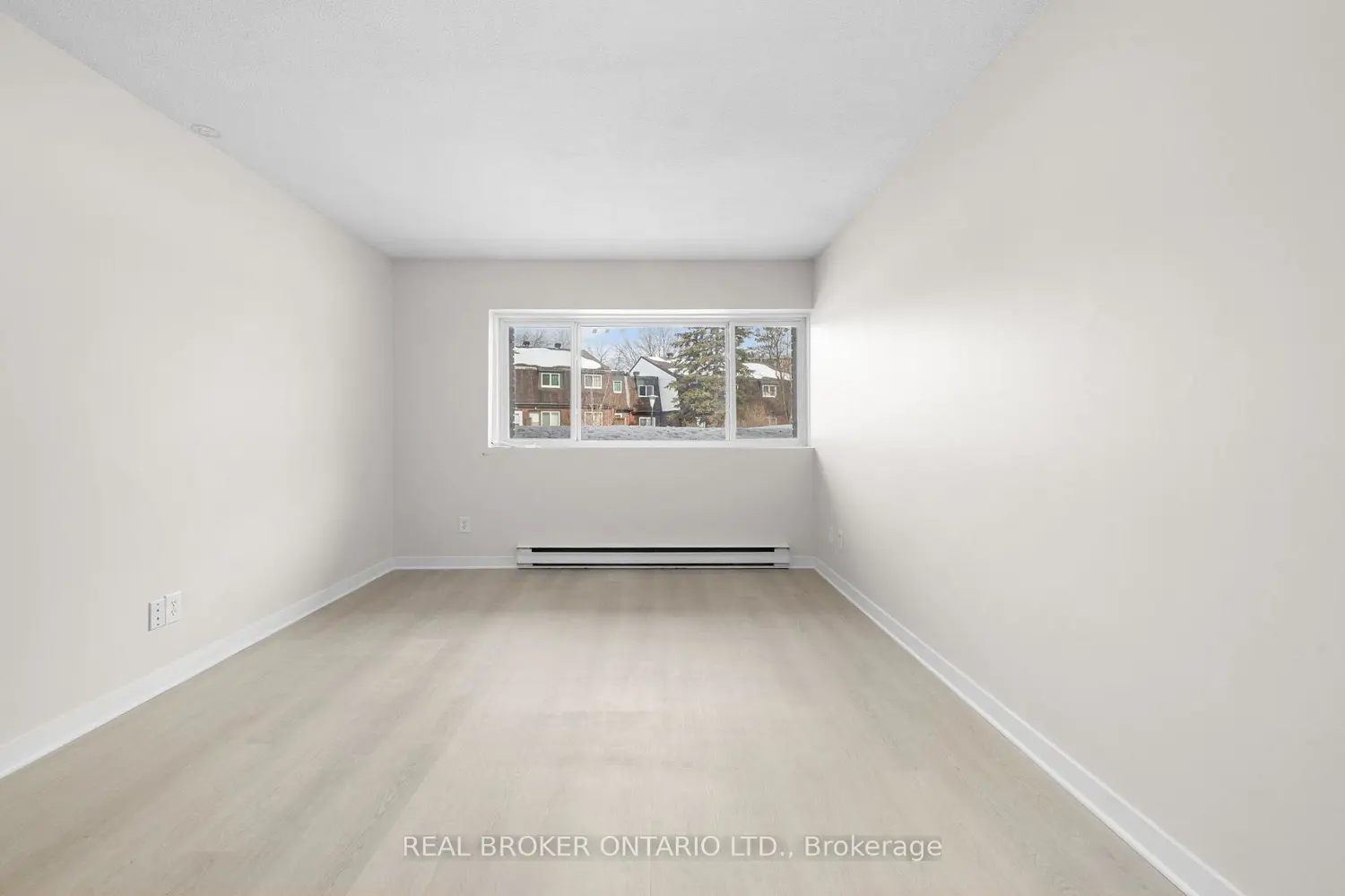 2041 Arrowsmith Drive 103C photo 4