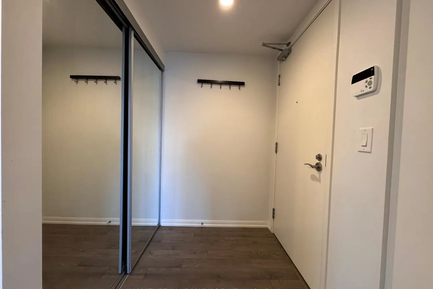 Additional image 5 of 3091 Dufferin Street 208