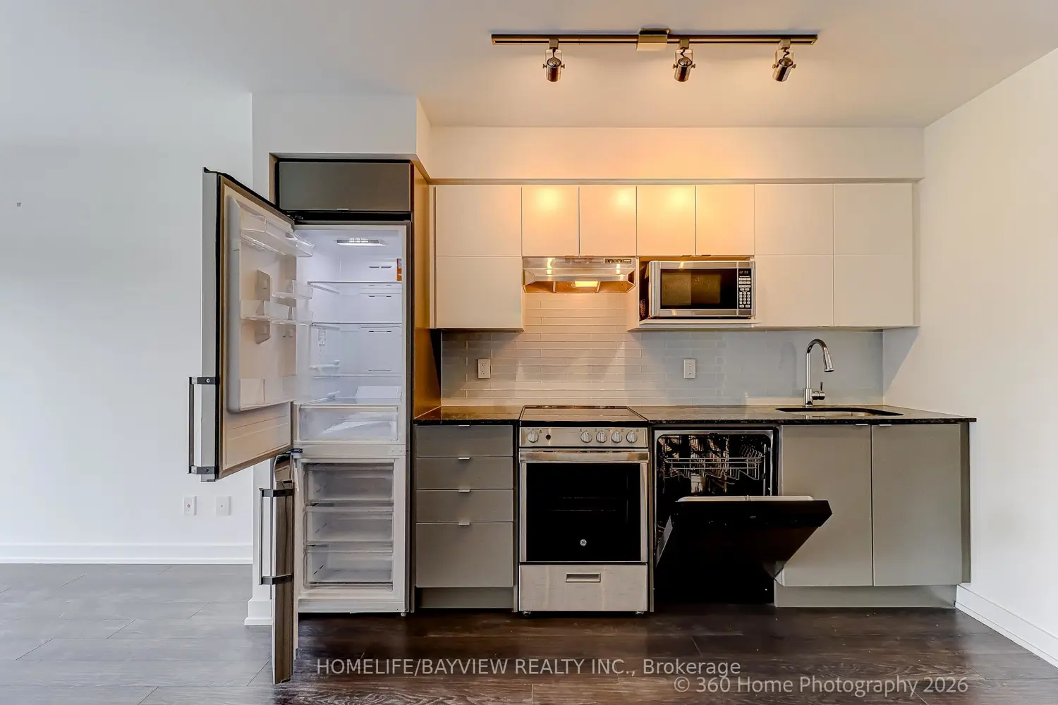 Additional image 8 of 120 Varna Drive 510