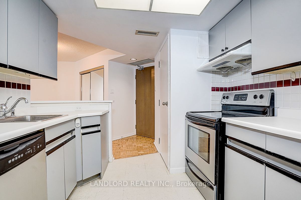 Additional image 5 of 907-1001 Bay Street, Toronto, ON, M5S 3A6