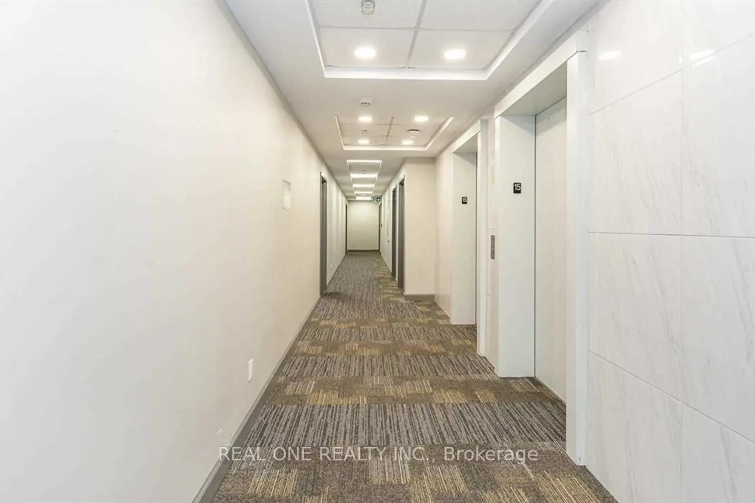258A Sunview Street 1156 photo 3