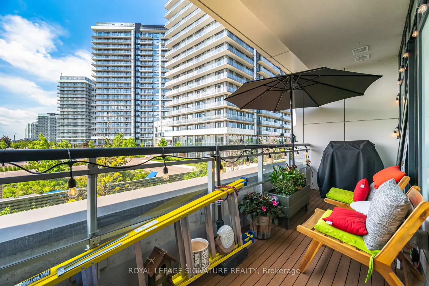 Additional image 13 of 2560 Eglinton Avenue 313