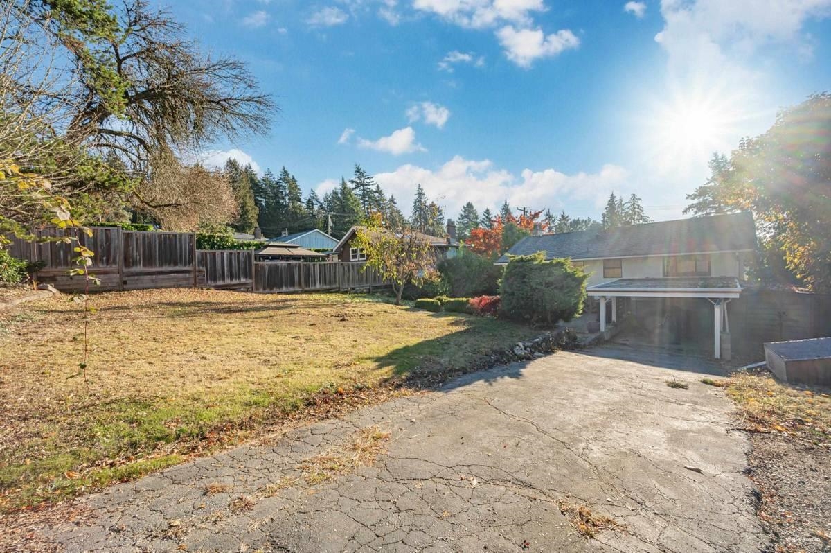 Additional image 3 of 332 Laurentian Crescent, Coquitlam, BC, V3K 1Y1