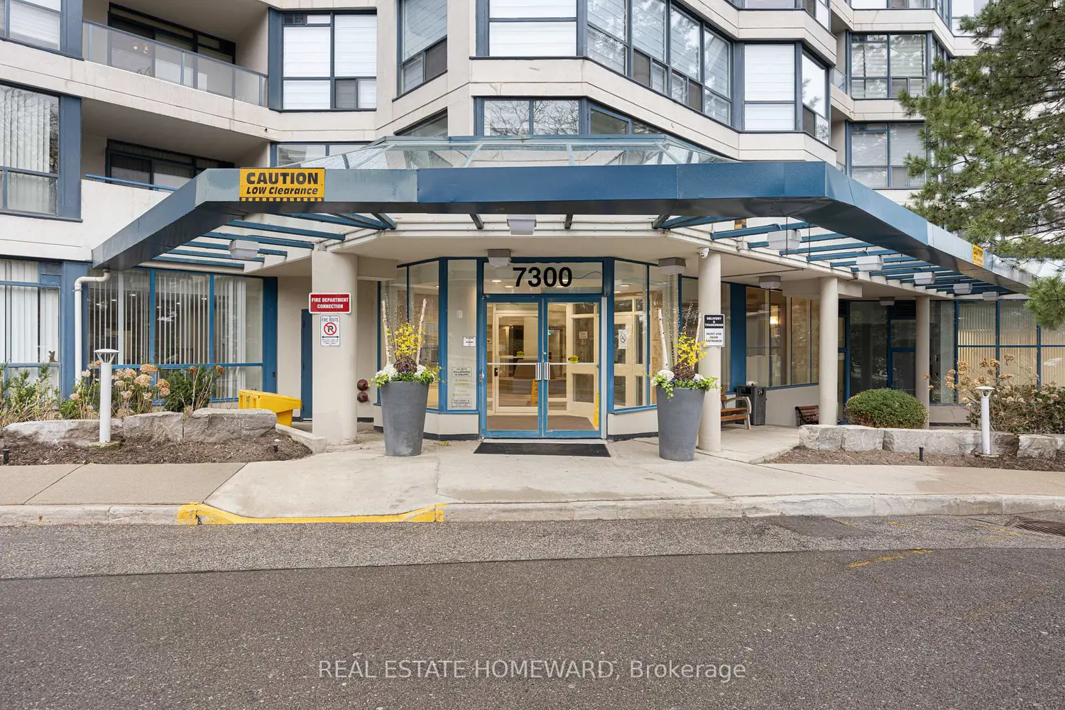 7300 Yonge Street 1507