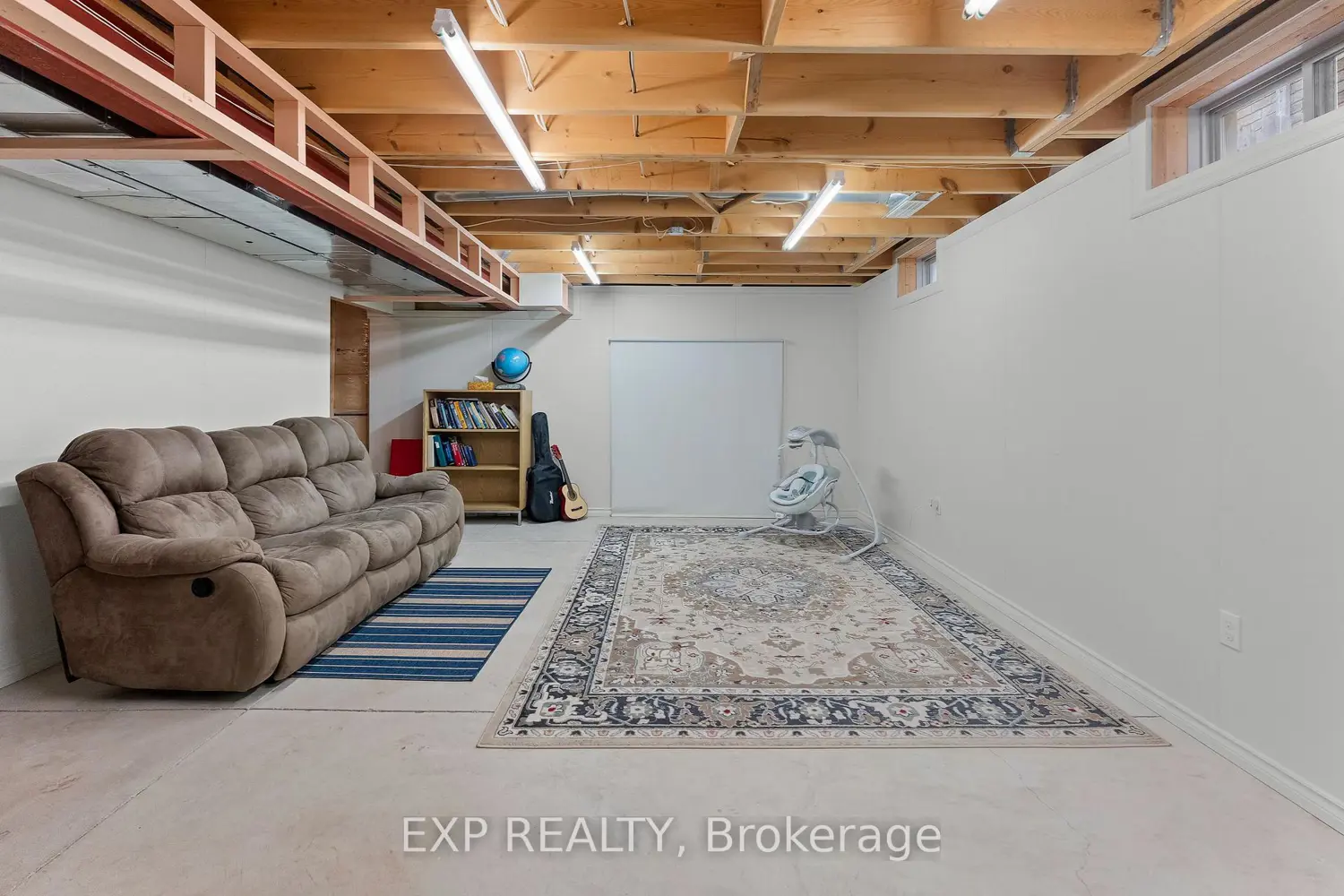 Additional image 14 of 4875 John Street